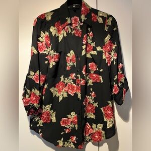 IZ Byer Black and Red Floral Button Down Shirt Size Medium